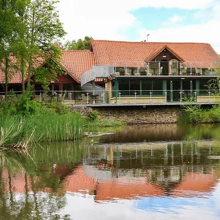 Chevin Country Park & Hotel Otley (West Yorkshire)