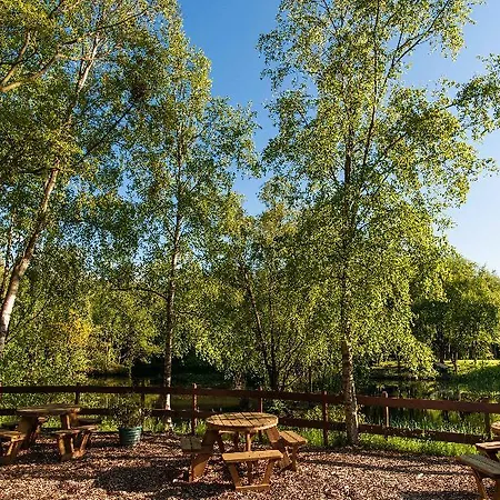 Chevin Country Park & 3*