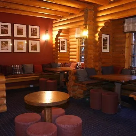 Chevin Country Park & 3*